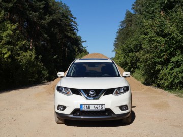 Nissan X-Trail Tekna 1.6 dCi - ﻿POWIĘKSZONY QASHQAI