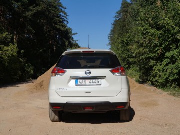 Nissan X-Trail Tekna 1.6 dCi - ﻿POWIĘKSZONY QASHQAI
