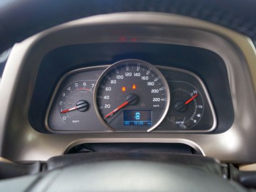 Toyota RAV4 Premium+ Executive - Z mocną pozycją