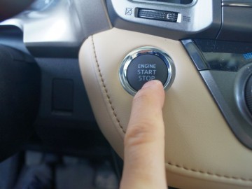 Toyota RAV4 Premium+ Executive - Z mocną pozycją