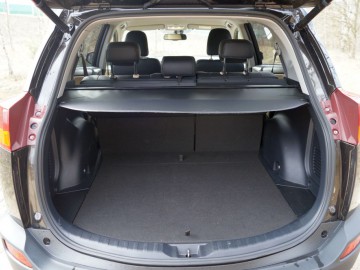 Toyota RAV4 Premium+ Executive - Z mocną pozycją
