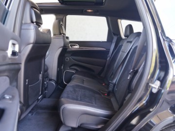 Jeep Grand Cherokee STR8 - Kochajmy V8, tak szybko odchodzi...