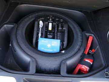 Jeep Grand Cherokee STR8 - Kochajmy V8, tak szybko odchodzi...