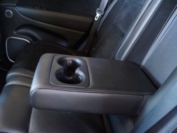 Jeep Grand Cherokee STR8 - Kochajmy V8, tak szybko odchodzi...