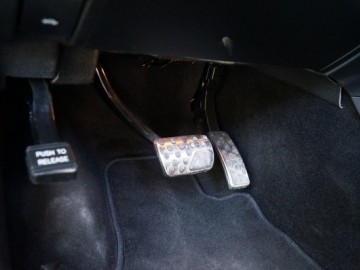 Jeep Grand Cherokee STR8 - Kochajmy V8, tak szybko odchodzi...
