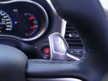 Jeep Grand Cherokee STR8 - Kochajmy V8, tak szybko odchodzi...