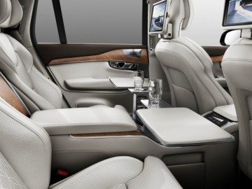 Volvo XC90 Excellence &ndash; Luksusowa podr&oacute;ż