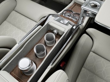 Volvo XC90 Excellence &ndash; Luksusowa podr&oacute;ż