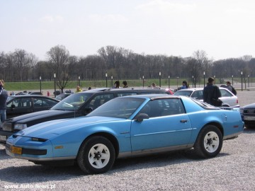 Youngtimer Warsaw 2015 &ndash; Rozpoczęcie sezonu