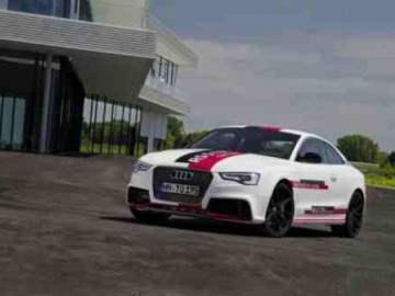 Audi RS 5 TDI &ndash; Silnik V6 wspierany voltami