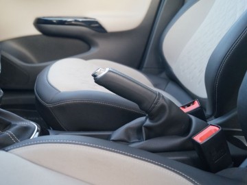Opel Corsa E 5d Cosmo 1.0 Turbo EcoTec 115 KM - Trochę nowa, trochę&hellip;