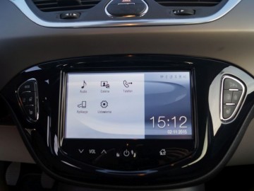 Opel Corsa E 5d Cosmo 1.0 Turbo EcoTec 115 KM - Trochę nowa, trochę&hellip;