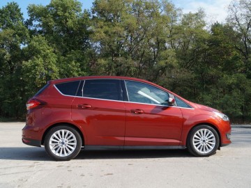 Ford C-MAX II 1.5 EcoBoost Titanium 150 KM - Rodzinnie, z przytupem&hellip;
