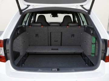 Skoda Octavia Kombi RS 230 2.0 TSI DSG - Sterydowa Czeszka