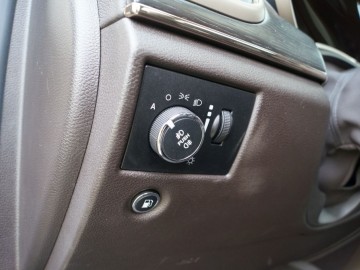 Jeep Grand Cherokee Overland Summit 3.0 CRD - Komfortowo i off-roadowo