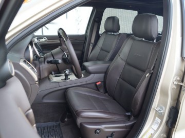 Jeep Grand Cherokee Overland Summit 3.0 CRD - Komfortowo i off-roadowo
