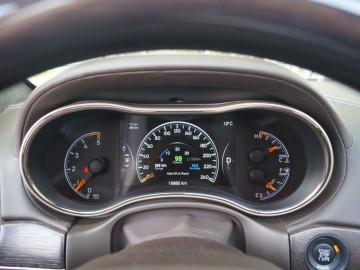 Jeep Grand Cherokee Overland Summit 3.0 CRD - Komfortowo i off-roadowo