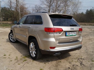 Jeep Grand Cherokee Overland Summit 3.0 CRD - Komfortowo i off-roadowo