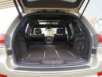 Jeep Grand Cherokee Overland Summit 3.0 CRD - Komfortowo i off-roadowo