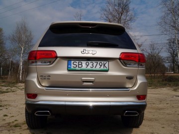 Jeep Grand Cherokee Overland Summit 3.0 CRD - Komfortowo i off-roadowo