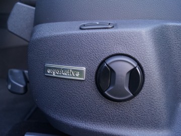 Volkswagen Golf Variant 2.0 TDI BlueMotion 4MOTION Highline 150 KM - Więcej Golfa w Golfie