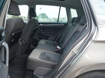 VW GOLF SPORTSVAN 1.4 TSI 150 KM - Jeśli nie miniwan to, co?
