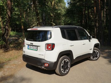 Jeep Renegade 2.0 MultiJet II 140 KM 4&times;4 Limited &ndash; Mały twardziel