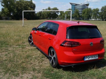 Volkswagen Golf GTI 2,0 TSI 220 KM &ndash; dyskretny atleta