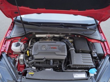 Volkswagen Golf GTI 2,0 TSI 220 KM &ndash; dyskretny atleta