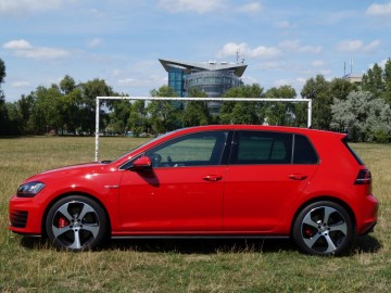 Volkswagen Golf GTI 2,0 TSI 220 KM &ndash; dyskretny atleta