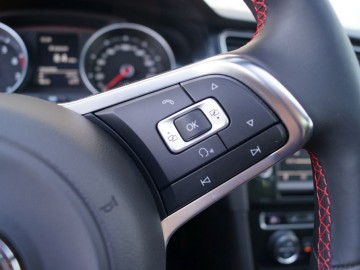 Volkswagen Golf GTI 2,0 TSI 220 KM &ndash; dyskretny atleta