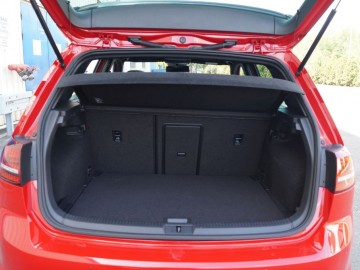 Volkswagen Golf GTI 2,0 TSI 220 KM &ndash; dyskretny atleta