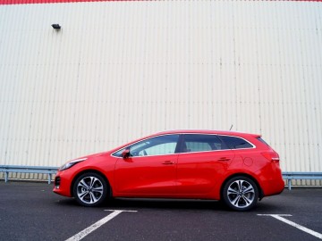 Kia Cee`d II Kombi 1.6 CRDI GT Line 136KM AT 7 &ndash; Cee`d nie cud?
