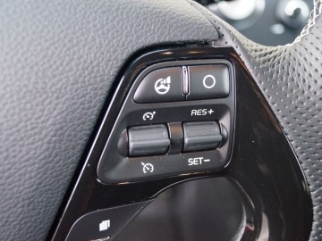 Kia Cee`d II Kombi 1.6 CRDI GT Line 136KM AT 7 &ndash; Cee`d nie cud?
