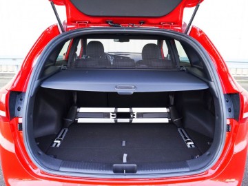 Kia Cee`d II Kombi 1.6 CRDI GT Line 136KM AT 7 &ndash; Cee`d nie cud?