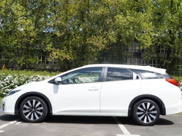 Honda Civic Tourer 1.8 i-VTEC Sport &ndash; Kr&oacute;lowa przestrzeni