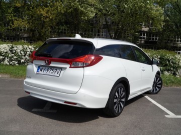 Honda Civic Tourer 1.8 i-VTEC Sport &ndash; Kr&oacute;lowa przestrzeni