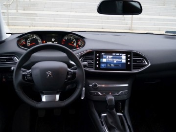 Peugeot 308 1.2 PureTech Active &ndash; Lepsza strona downsizingu