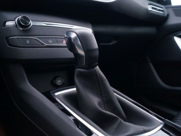 Peugeot 308 1.2 PureTech Active &ndash; Lepsza strona downsizingu