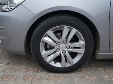 Peugeot 308 1.2 PureTech Active &ndash; Lepsza strona downsizingu