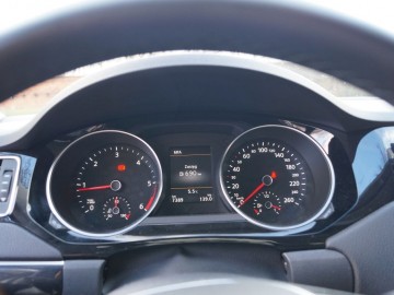 Volkswagen Jetta Highline 2.0 TDI BlueMotion Technology &ndash; Prawie Passat