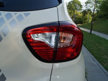 Renault Captur 110 KM 1.5 dCi Intense &ndash; Typ (Nie)kontrowersyjny