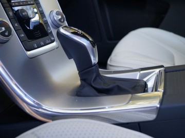 Volvo XC60 D5 AWD 220 KM &ndash; Ikea na kołach