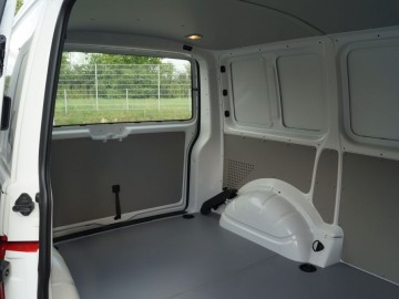 Volkswagen Transporter 2,0 TDi 140 KM MT6 &ndash; Og&oacute;rek po przejściach&hellip;