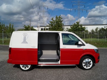Volkswagen Transporter 2,0 TDi 140 KM MT6 &ndash; Og&oacute;rek po przejściach&hellip;