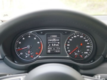Audi A1 1,4 TFSI Sportback 125 KM S-Tronic &ndash; Mieszczuch szlachcicem?