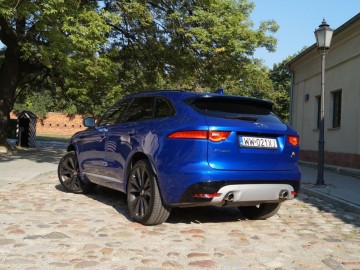 Jaguar F-Pace 3,0 TDV6 AT8 300 KM &ndash; Kocie sprawki