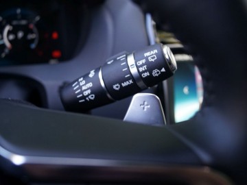 Jaguar F-Pace 3,0 TDV6 AT8 300 KM &ndash; Kocie sprawki
