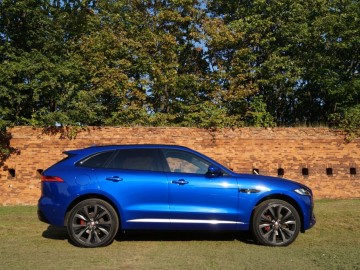 Jaguar F-Pace 3,0 TDV6 AT8 300 KM &ndash; Kocie sprawki