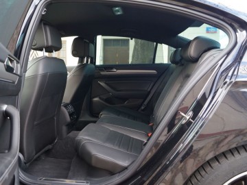 Volkswagen Passat 1.8 TSI BlueMotion Technology 180 KM &ndash; Klasyka klasyki!